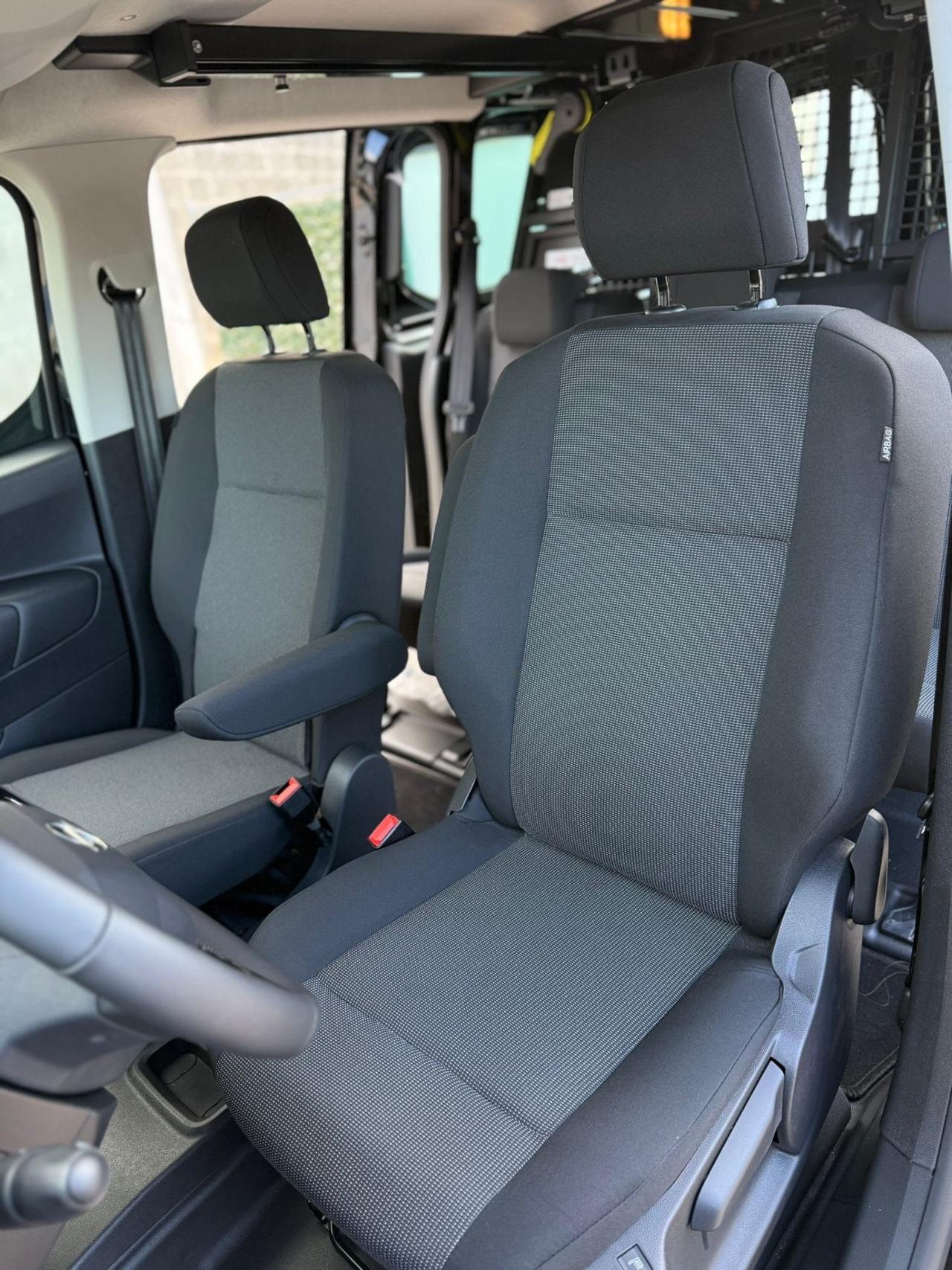 Opel combo 1.5 diesel XL 5 posti autocarro