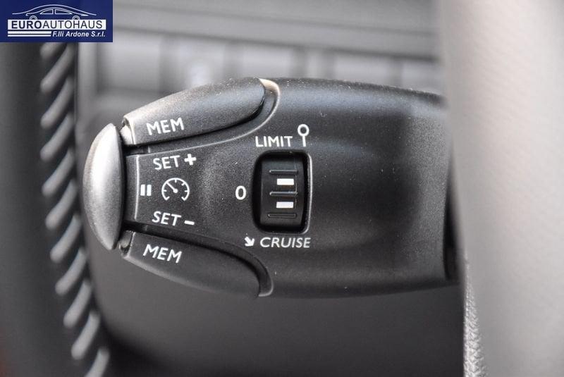 Peugeot 308 308 1.5 bluehdi Business s&s 130cv