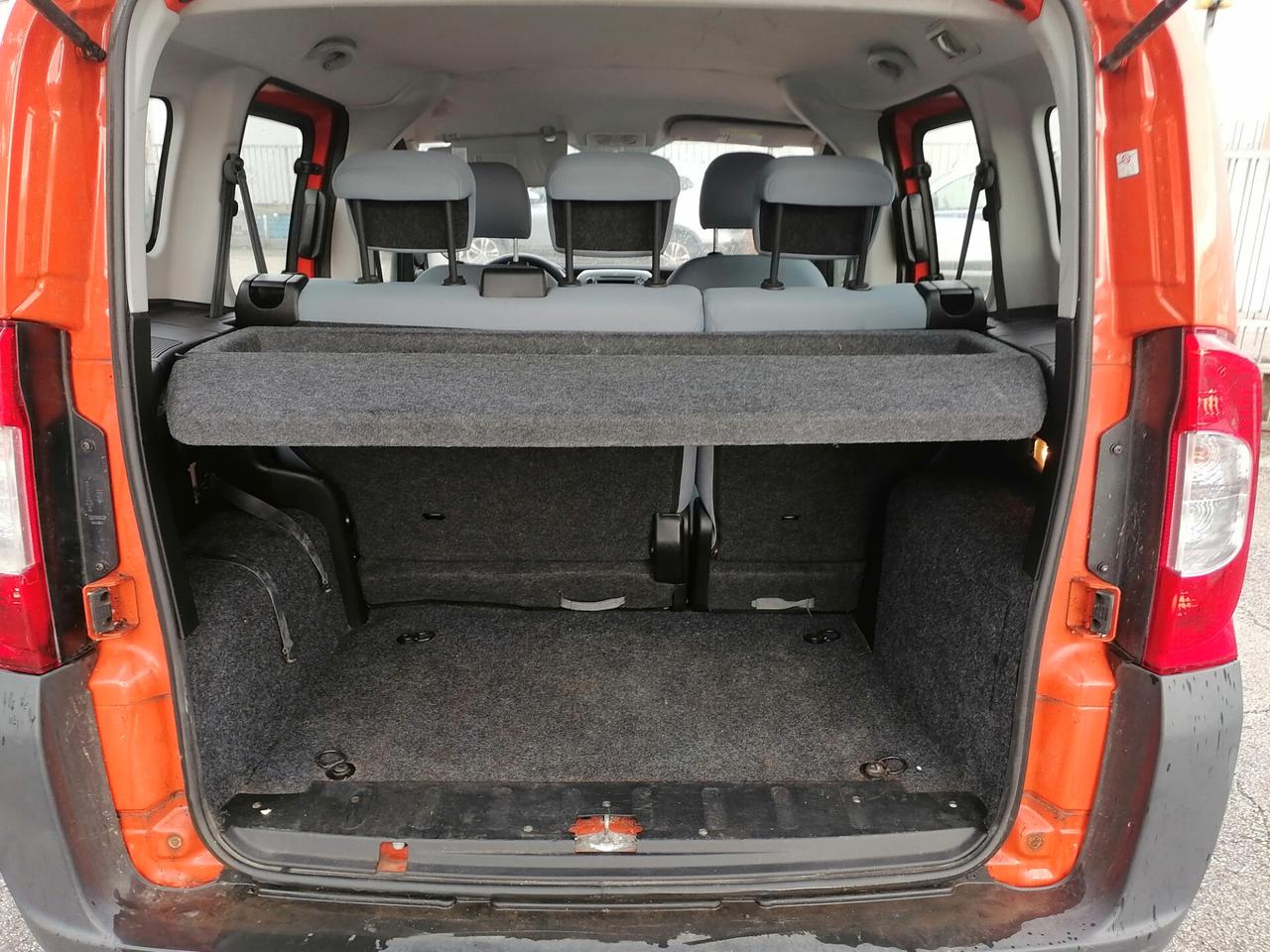 PEUGEOT BIPPER Tepee 1.3 HDI 55 kw 2011 neopatentati