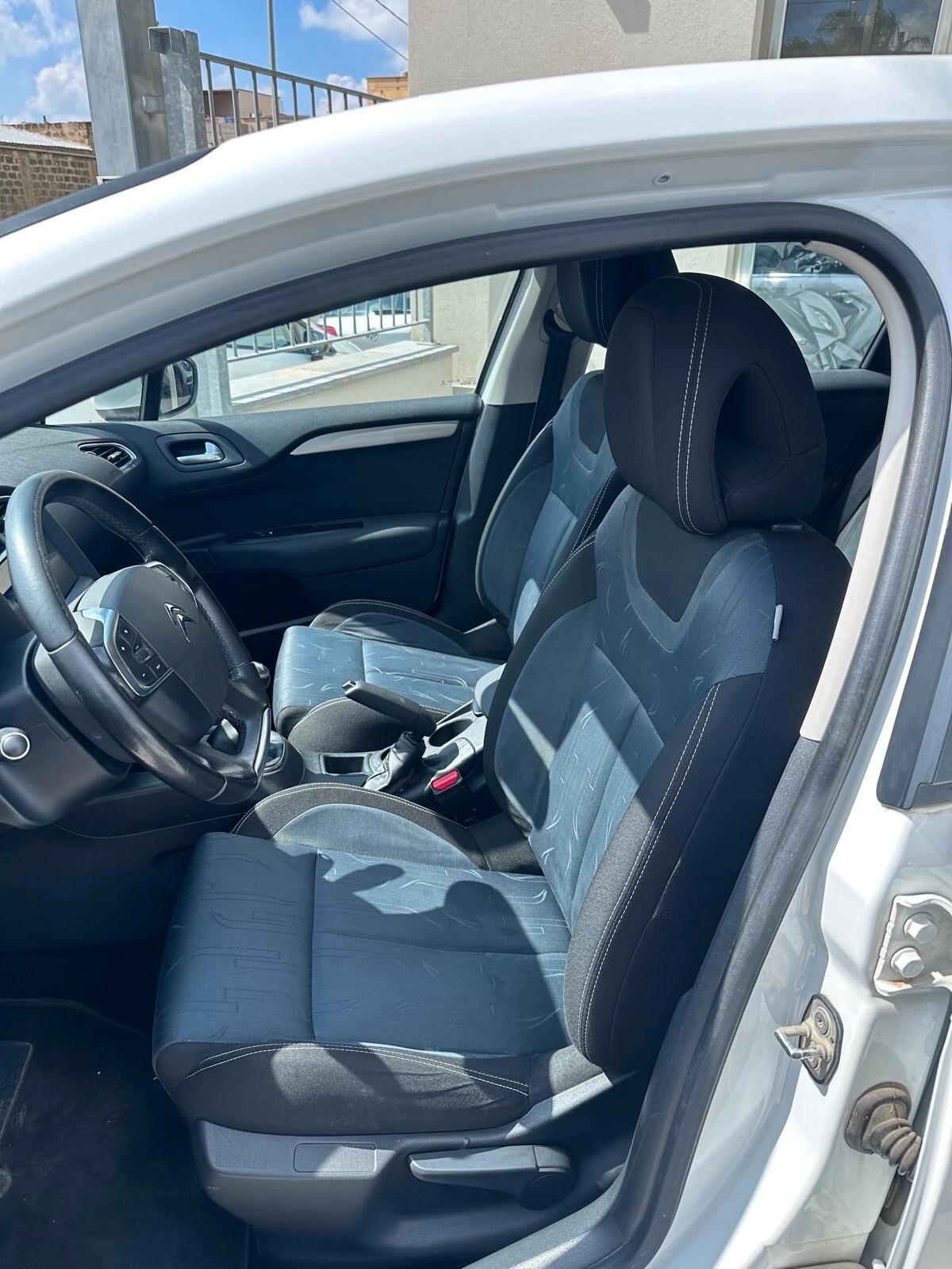 Citroen C4 1.6 e-HDi 115 Exclusive