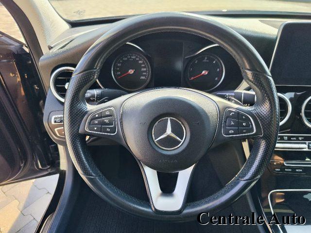 MERCEDES-BENZ C 300 h Automatic Sport 231CV