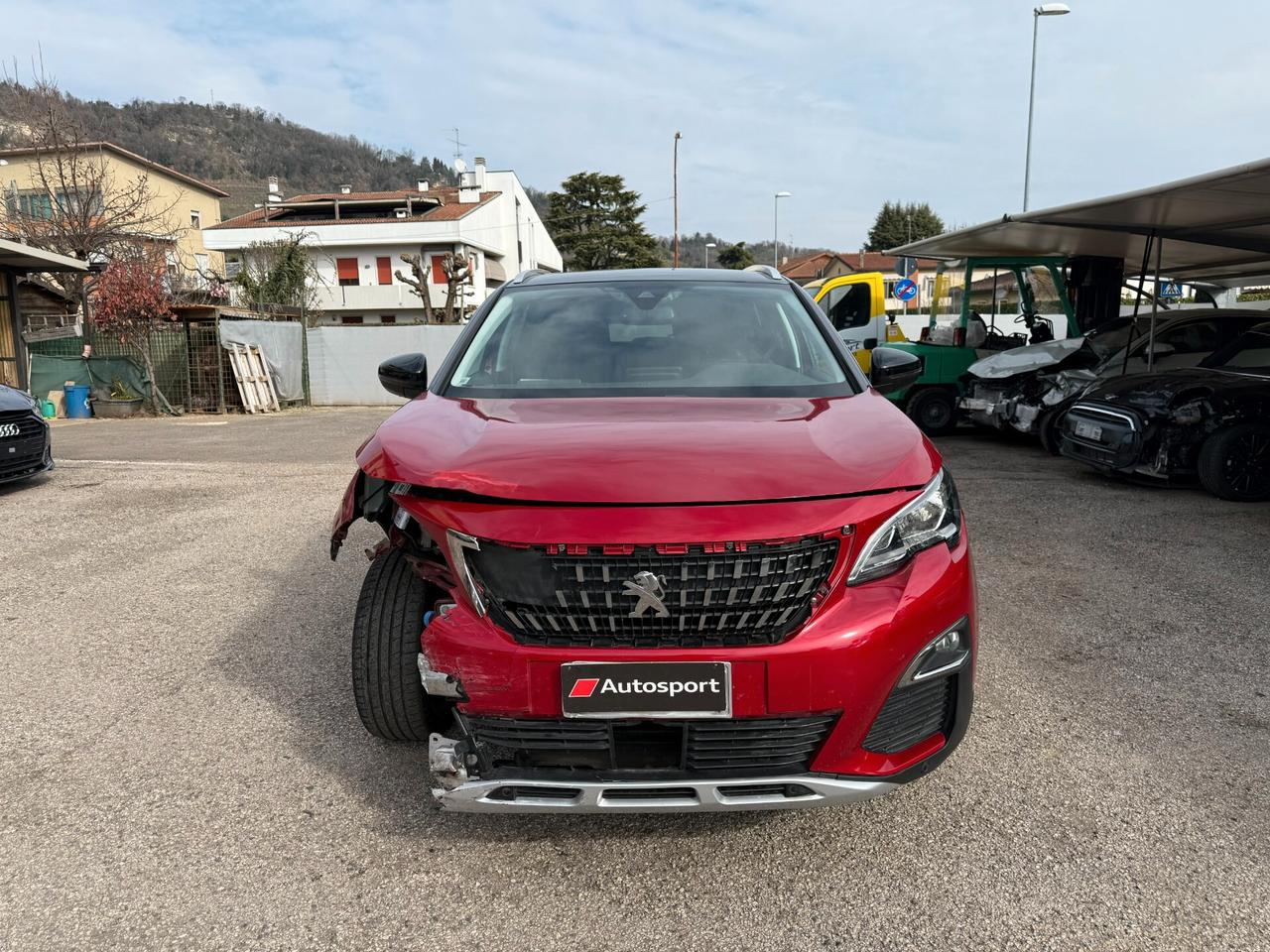 Peugeot 3008 130 EAT8 Allure ! INCIDENTATA !