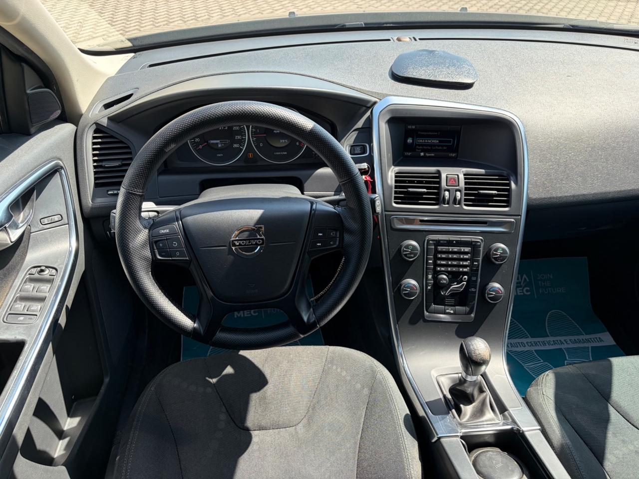 Volvo XC60 2.0 DRIVe Momentum - 2012