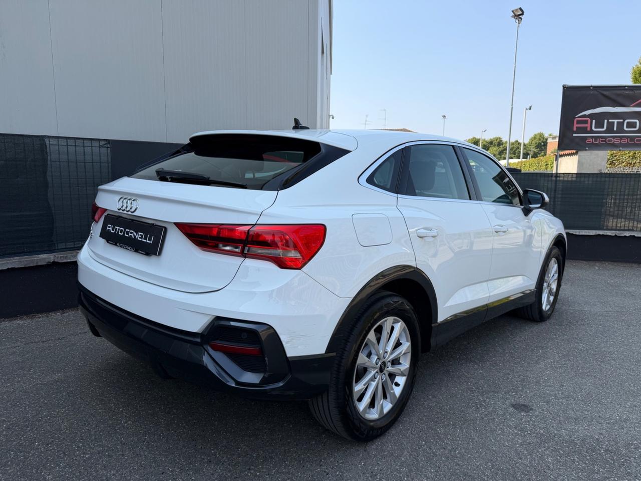 Audi Q3 SPB 35 TDI quattro S tronic Business Plus