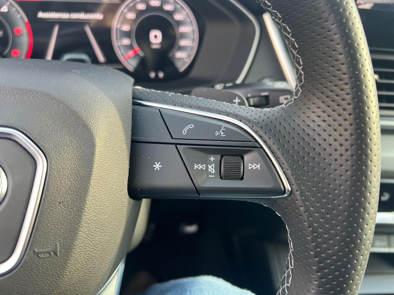 Audi SQ5 Identity Black SPB 2.0 40 TDI MHEV #8952