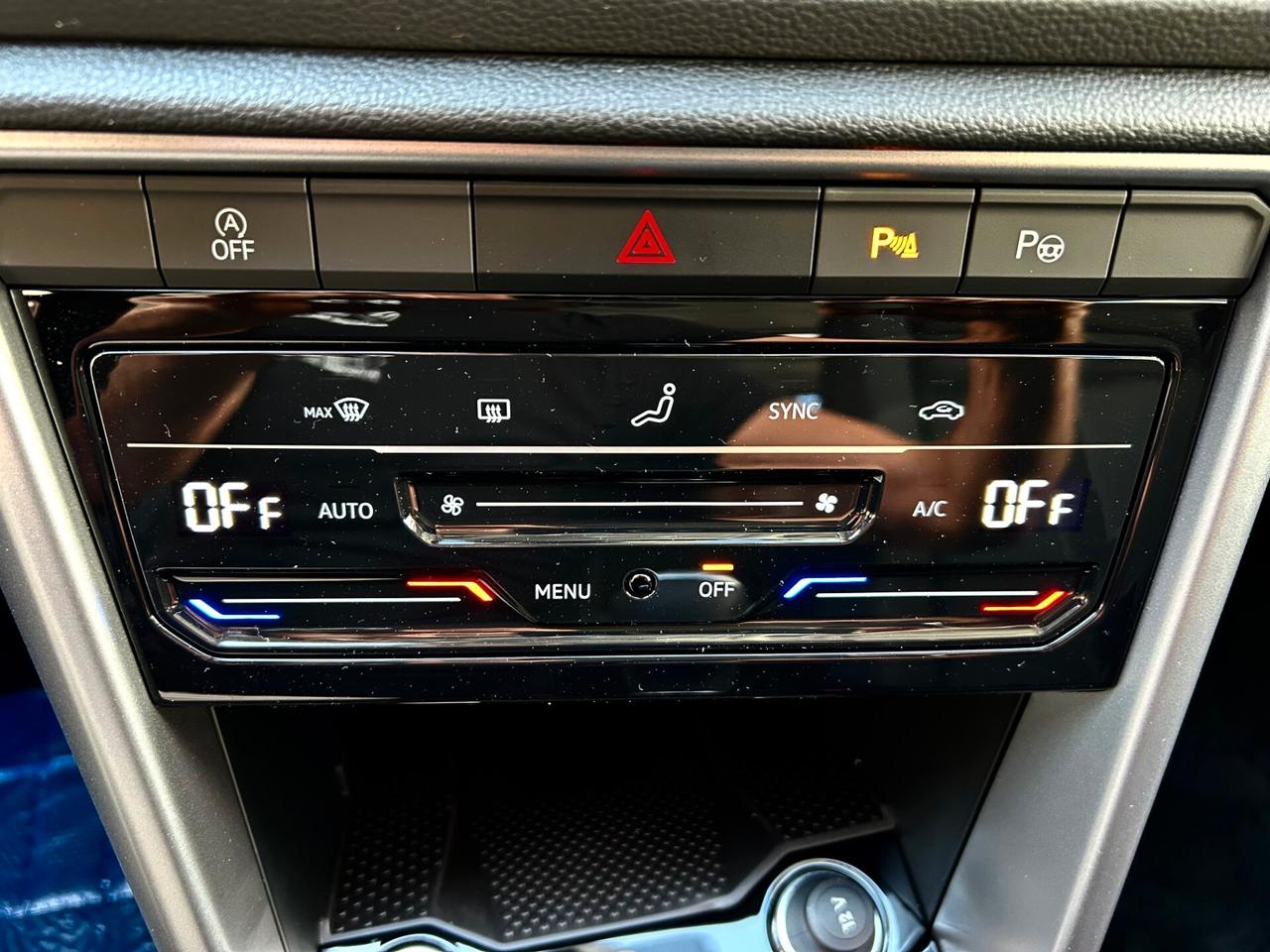 Volkswagen T-Roc 1.0 TSI Style BlueM. 2025