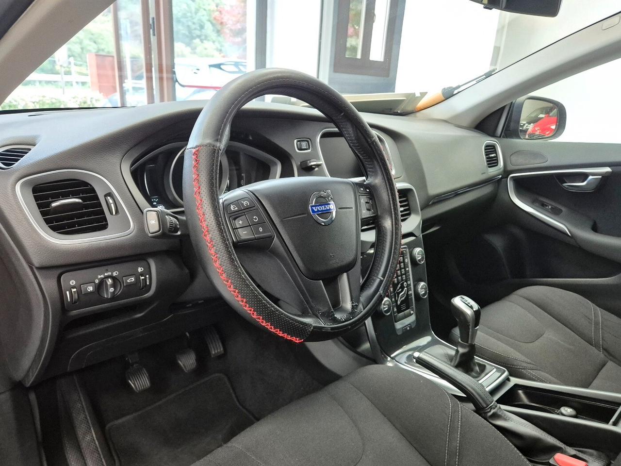 Volvo V40 D2 Business