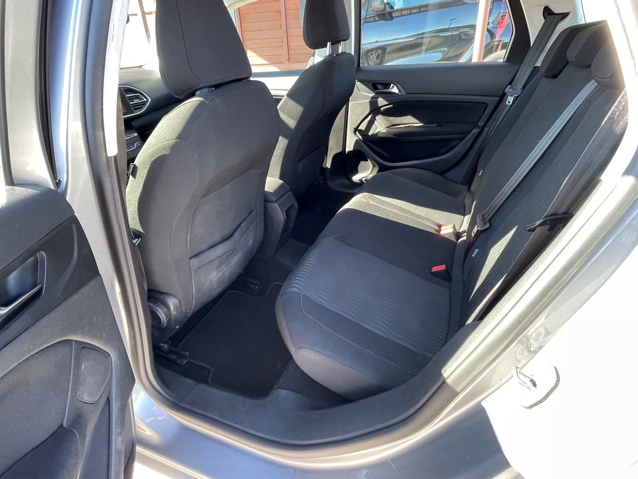 Peugeot 308 1.6 e-HDi 115 CV Stop&Start Business