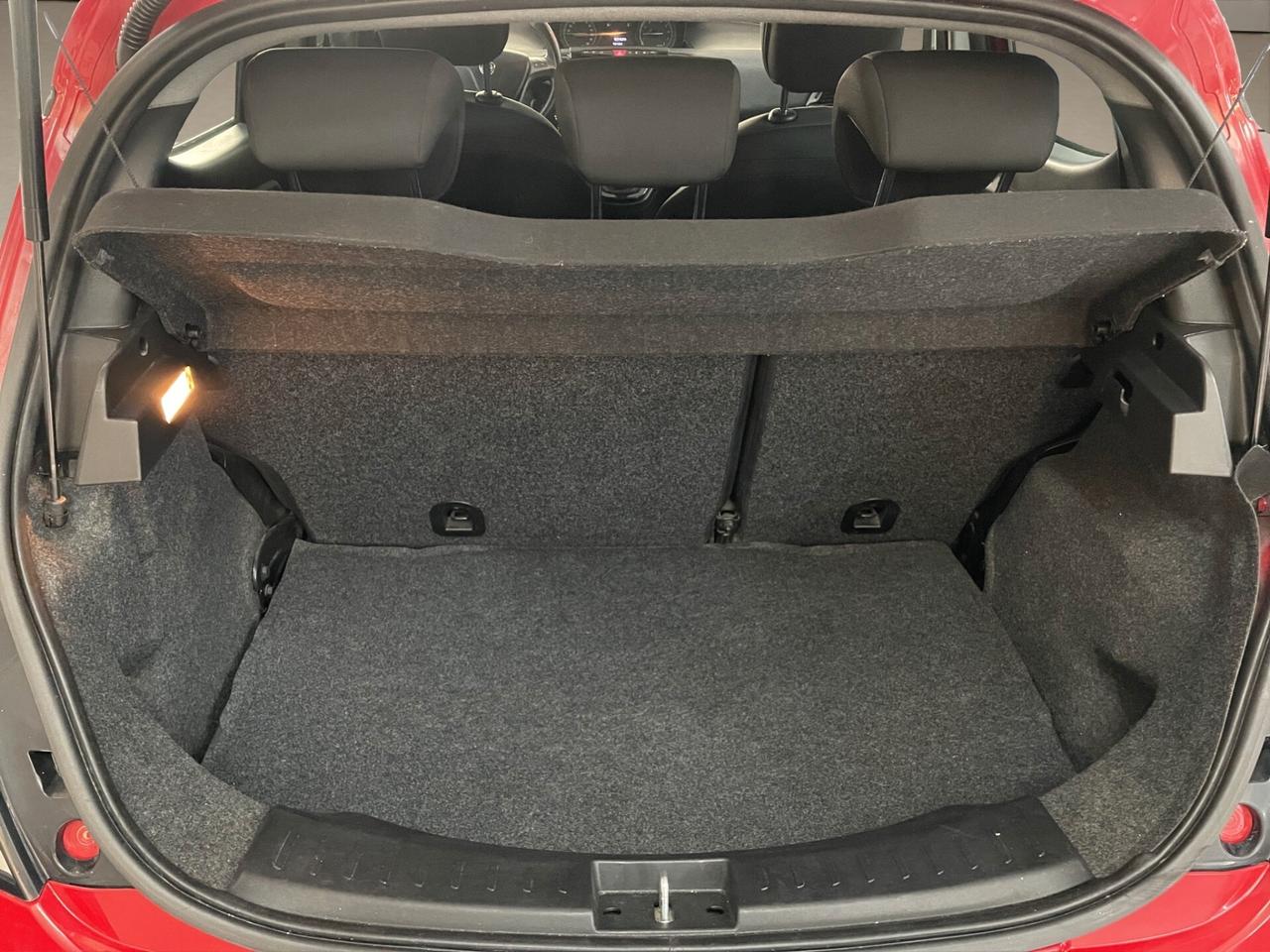 Lancia Ypsilon UNICO PROPRIETARIO - NEOPATENTATI