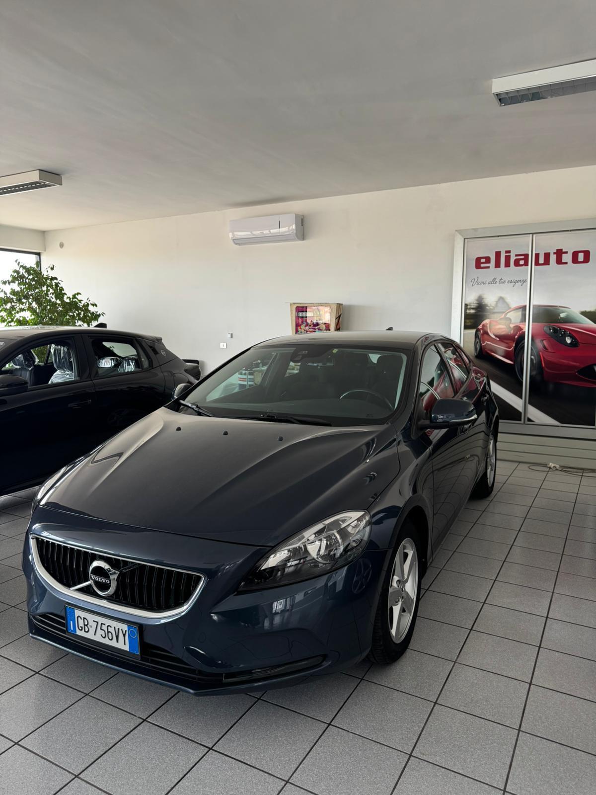 Volvo V40 D3 Geartronic Kinetic