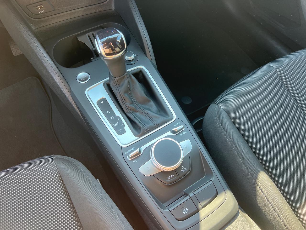 Audi Q2 35TDI S-tronic S-line-2023"GARANZIA 2028"