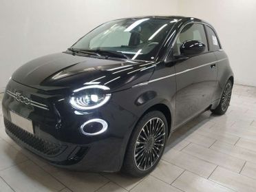 FIAT 500e 42 kWh La Prima