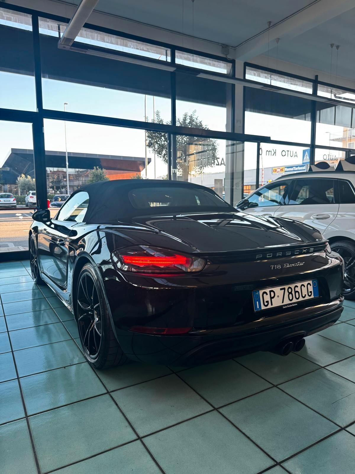 Porsche 718 Spyder Boxster 2.0