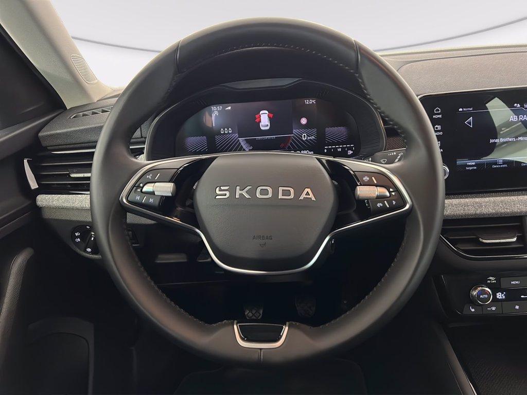 SKODA Kamiq 1.0 tsi black dots 115cv del 2025