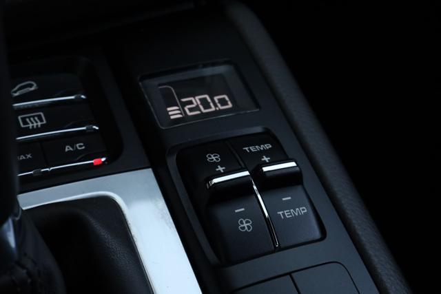 PORSCHE Macan 2.0 245CV aut. 4x4 Prezzo Netto