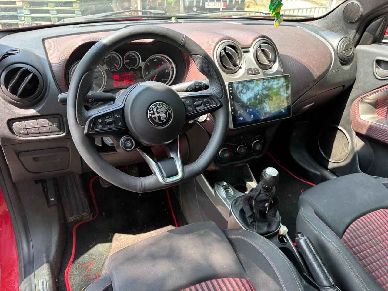 Alfa Romeo MiTo 1.6 JTDm 16V Distinctive Sport Pack