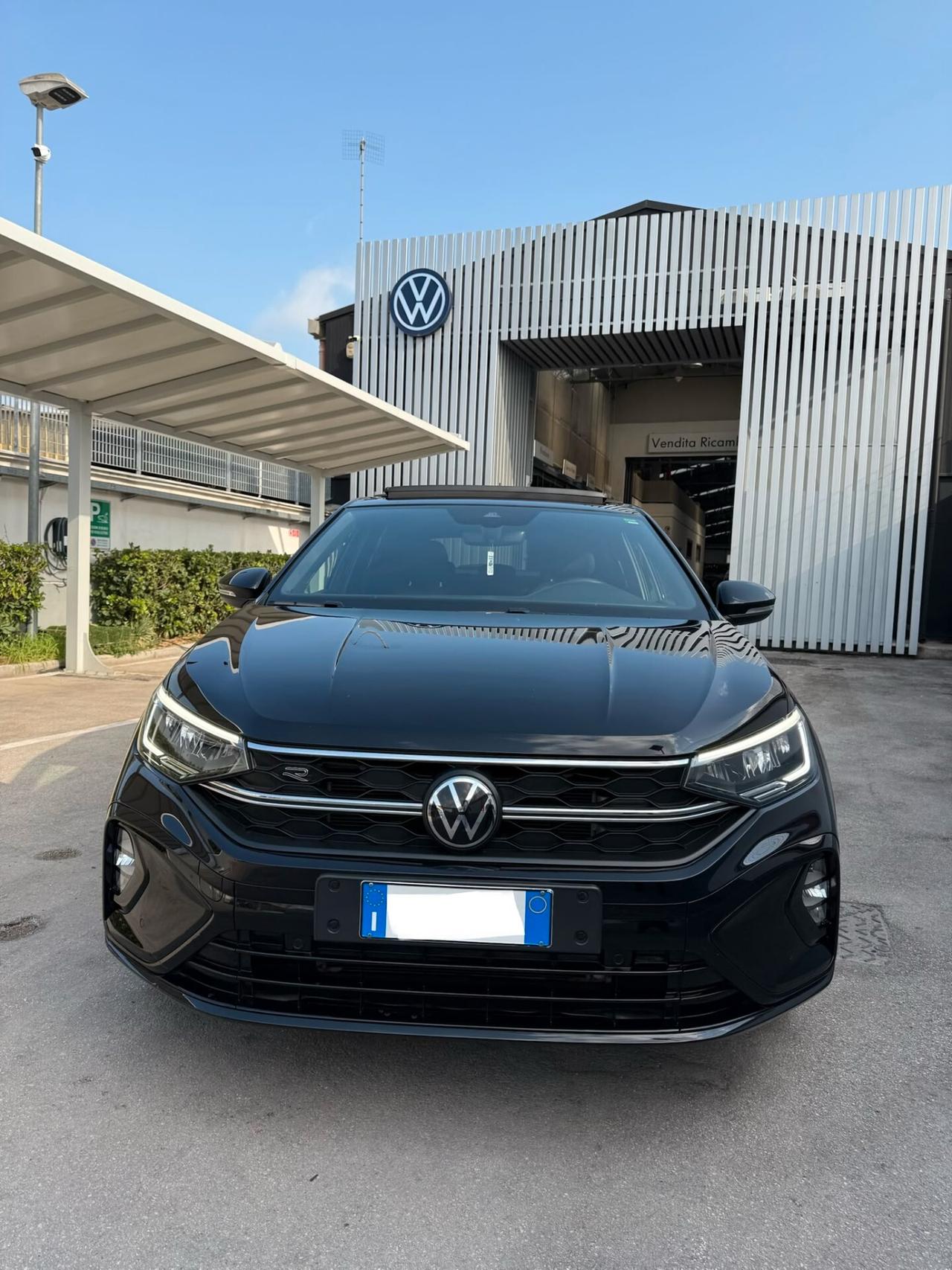 Volkswagen Taigo 1.0 TSI 110 CV DSG R-Line