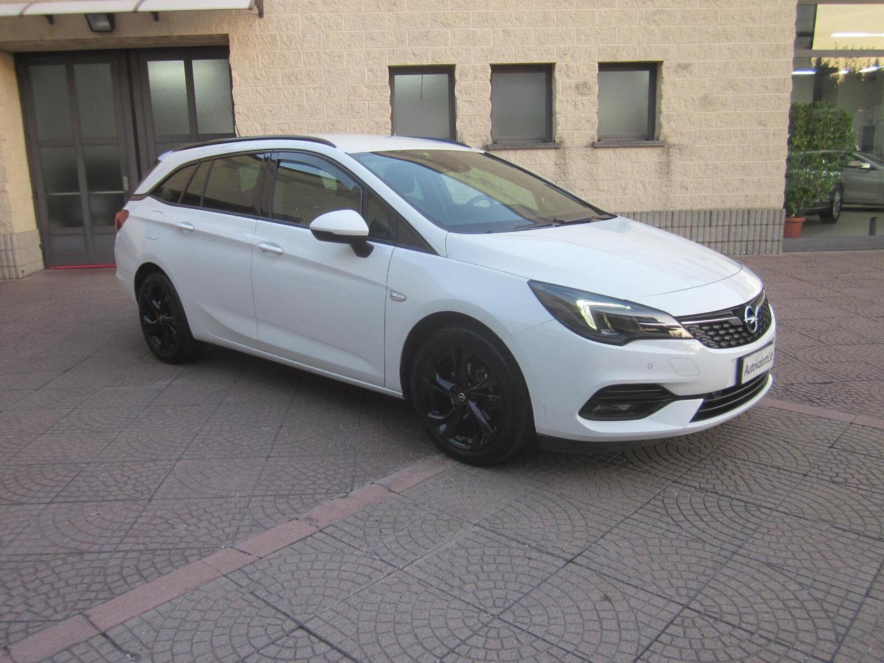 Opel Astra 1.2 Turbo 130 CV S&S Sports Tourer GS Line