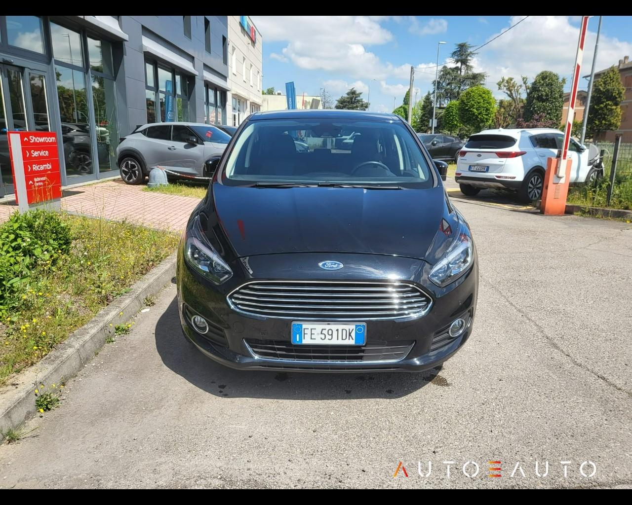FORD S-Max II - S-Max 2.0 tdci Titanium s&s 150cv powershift