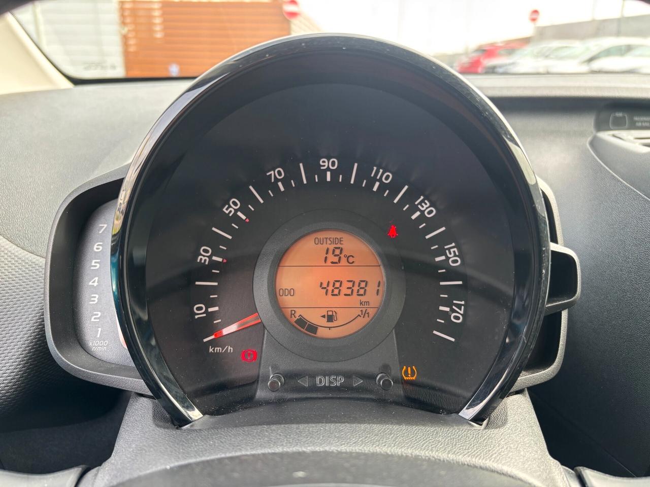 Citroen C1 VTi 72 S&S 5 porte Shine