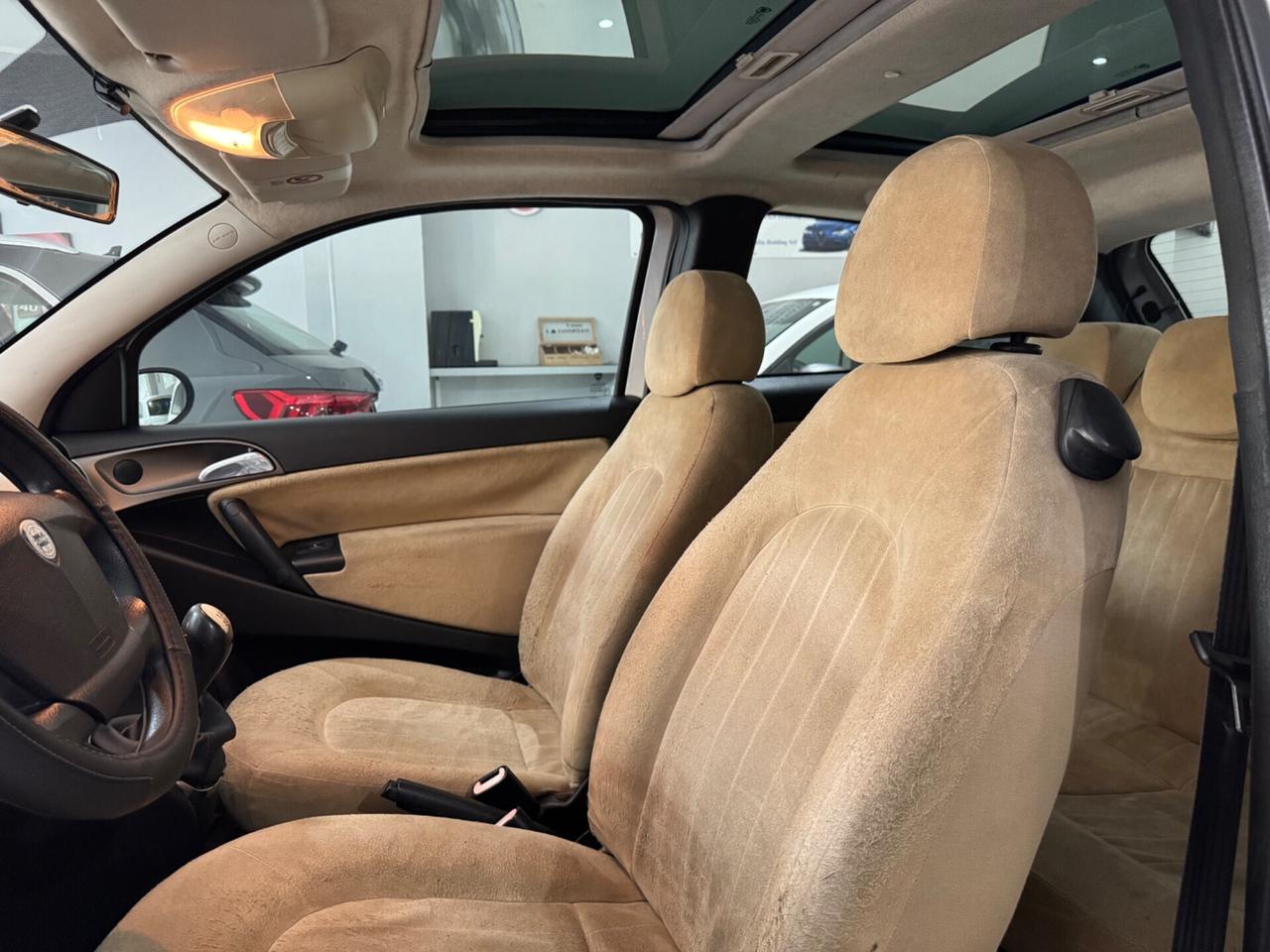 Lancia Ypsilon 1.3 Multijet 16V Argento