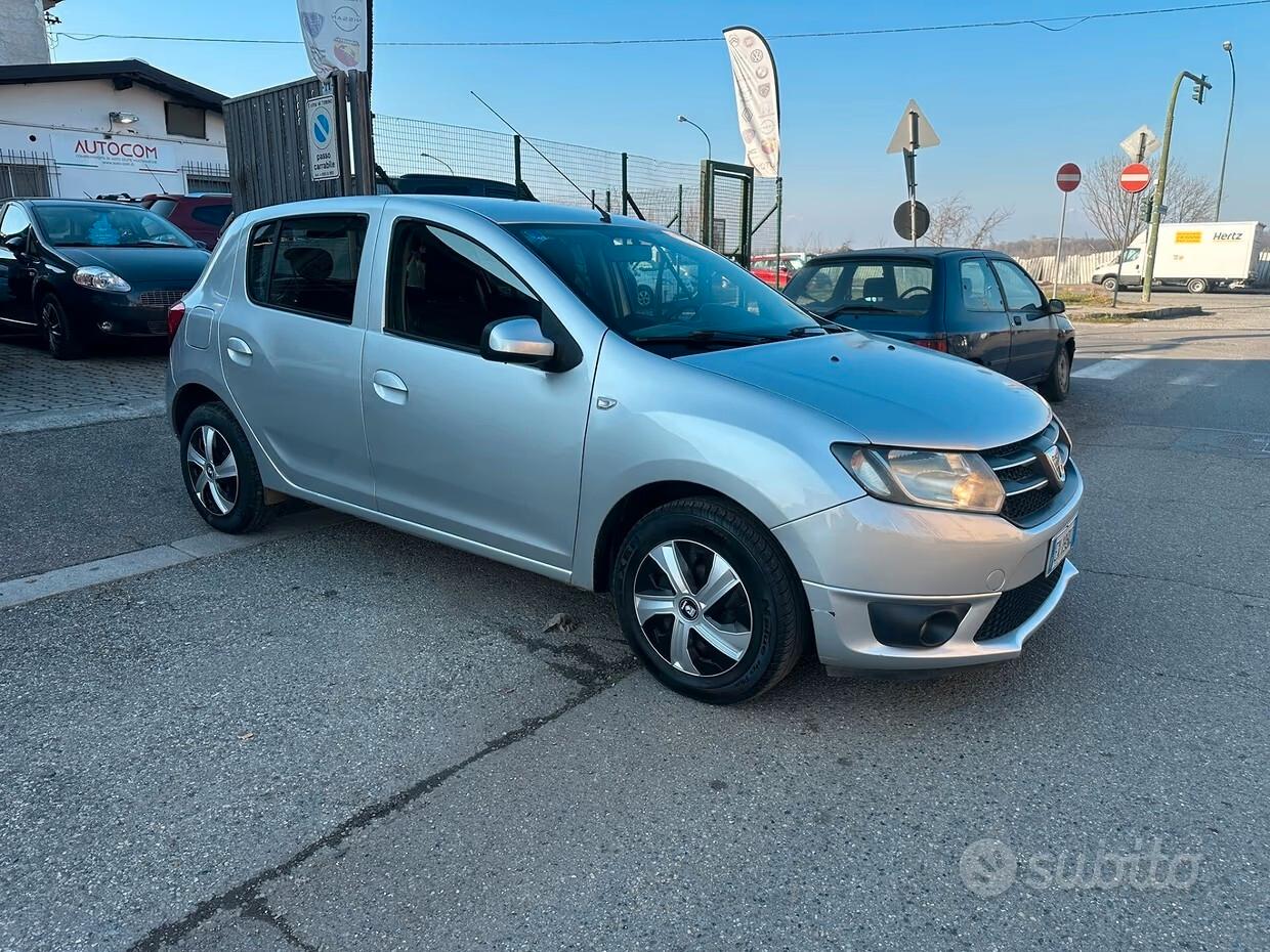 Dacia Sandero 1.5 dCi 8V 75CV Extra