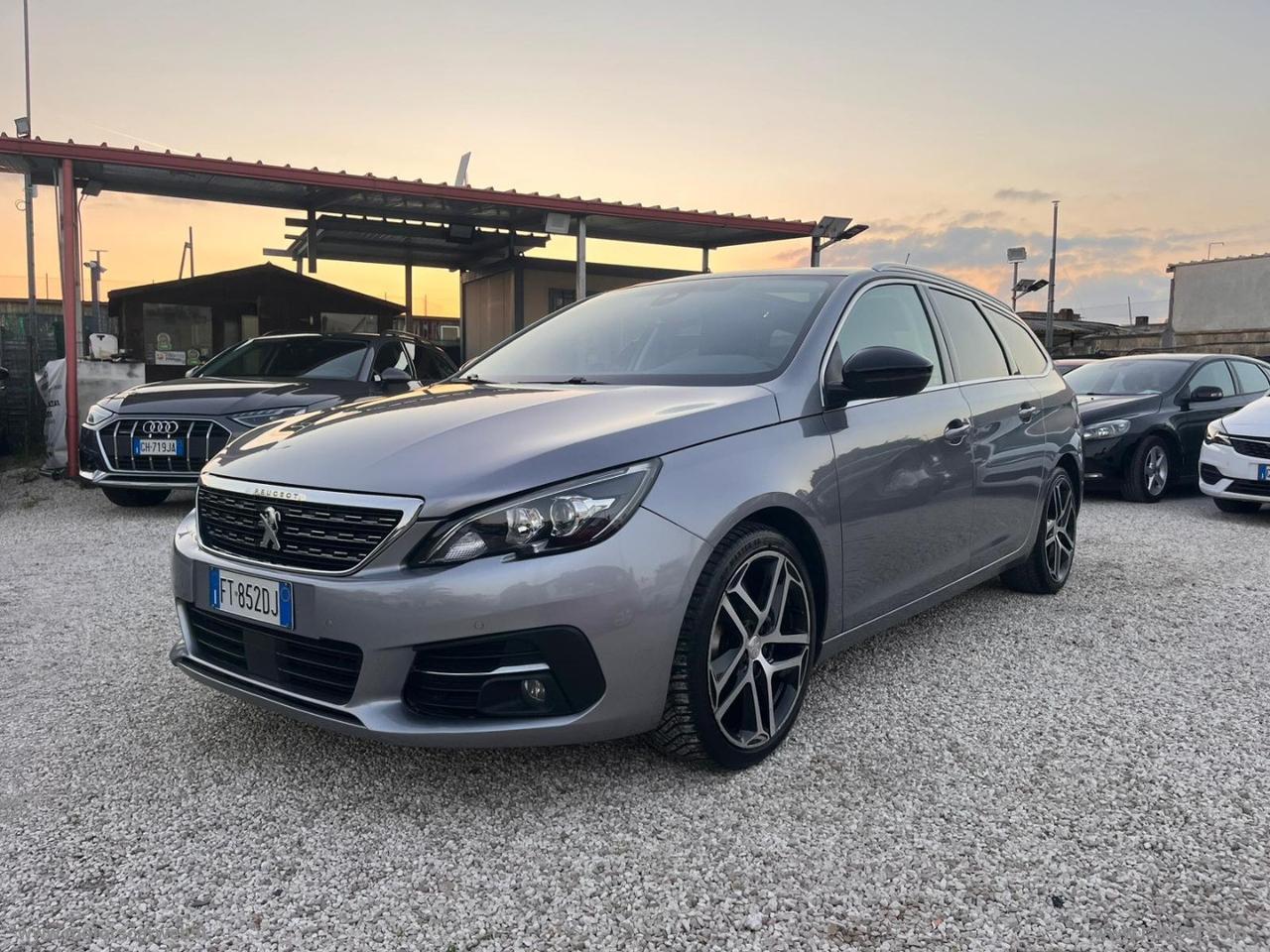 PEUGEOT 308 BlueHDi 130 S&S SW Allure TETTO PANORAMICO