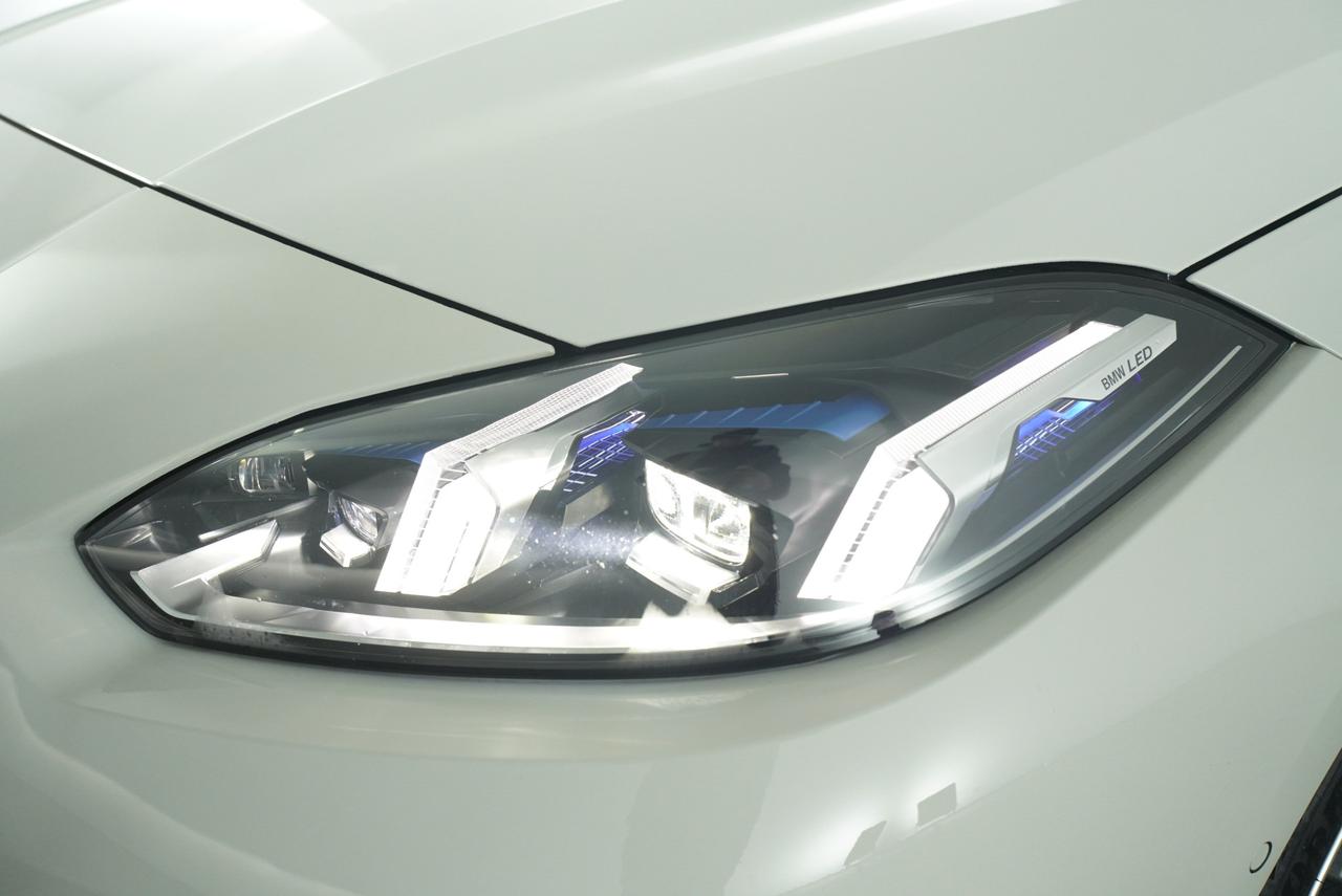BMW Serie 1 (F70) 120d 48V MSport