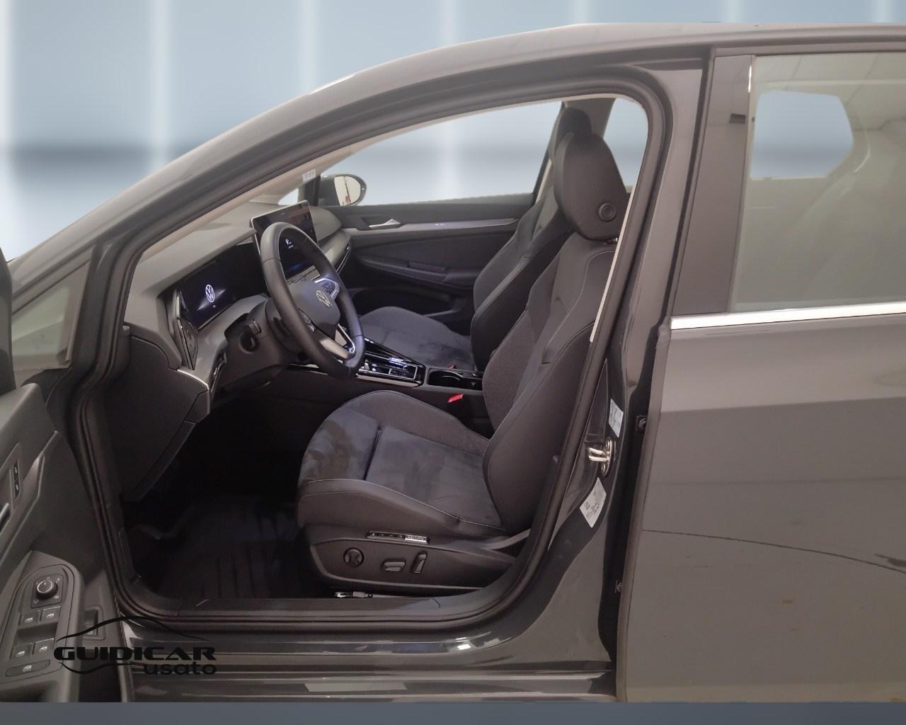 VOLKSWAGEN Golf VIII 2024 - Golf 1.5 tsi ehybrid Style 204cv dsg