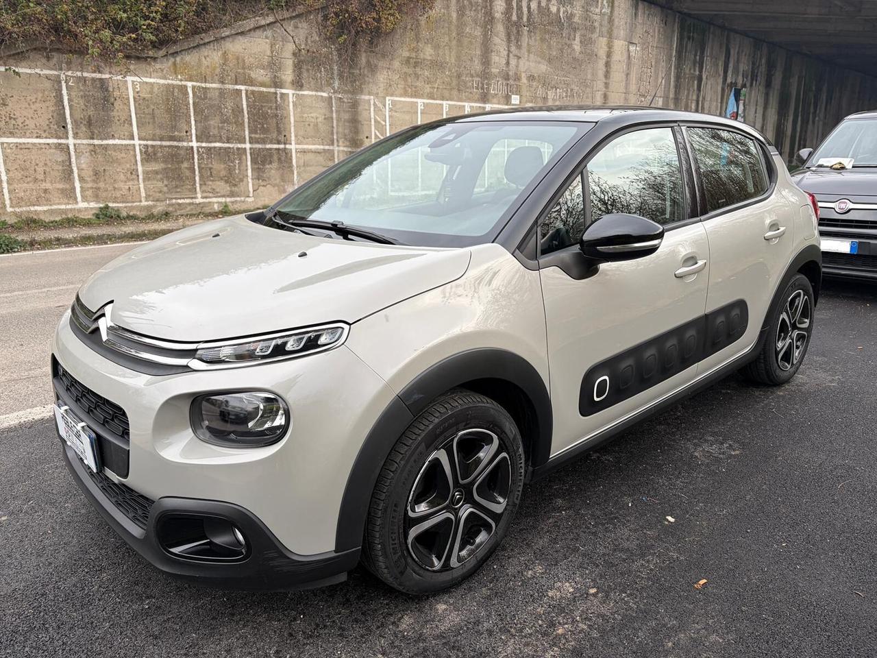 Citroen C3 1.2 T BENZINA 110CV EAT6 Shine