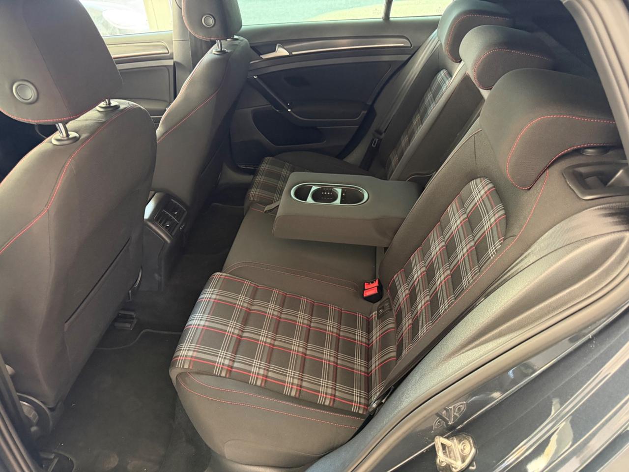 Volkswagen Golf GTI Performance 2.0 245 CV TSI 5porte BMT