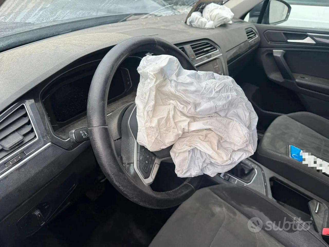 VW Tiguan 2.0 TDI 150 CV DSG Elegance-2021