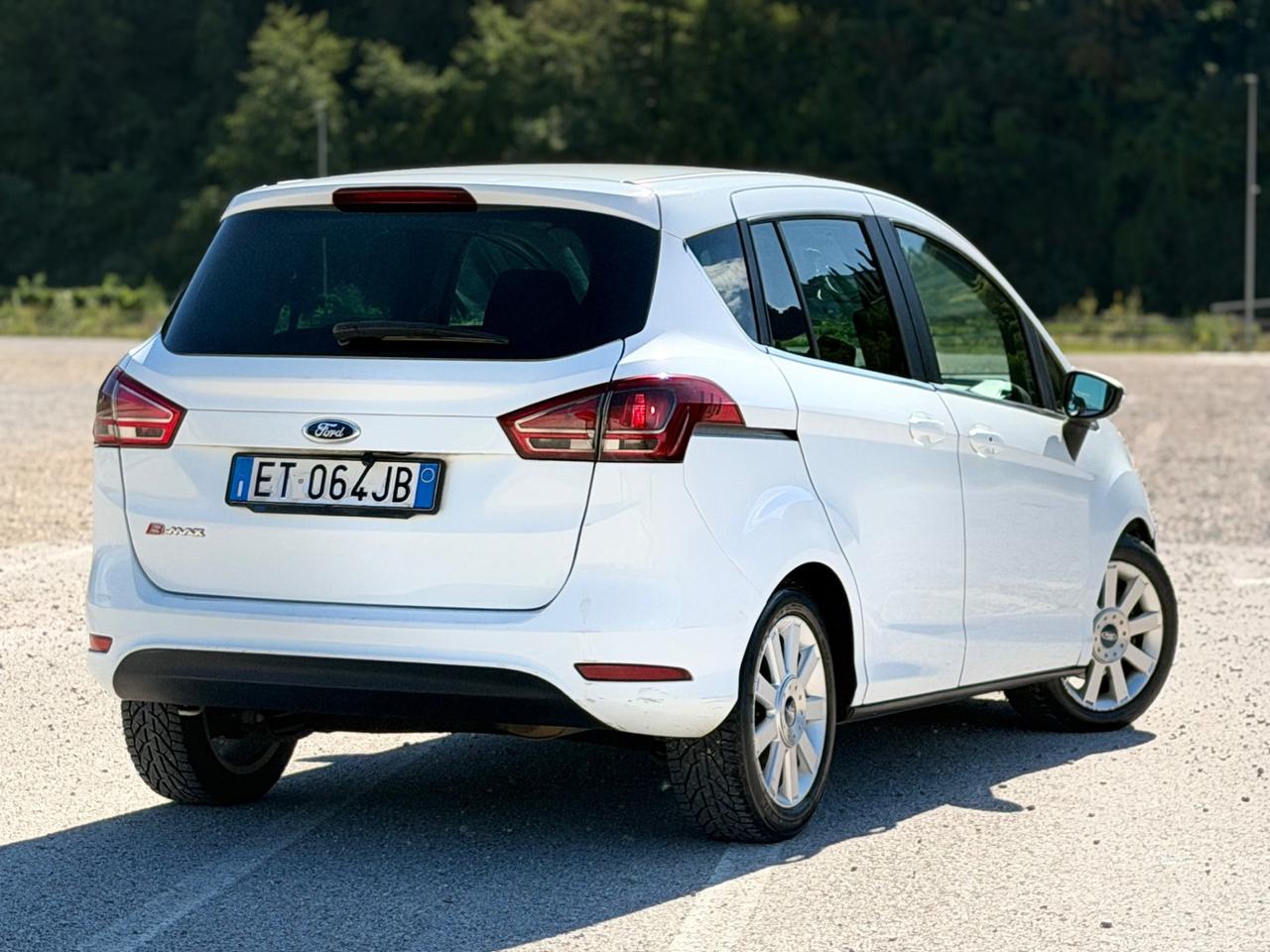 Ford B-Max 1.5 TDCi 75 CV Titanium ok neopatentati