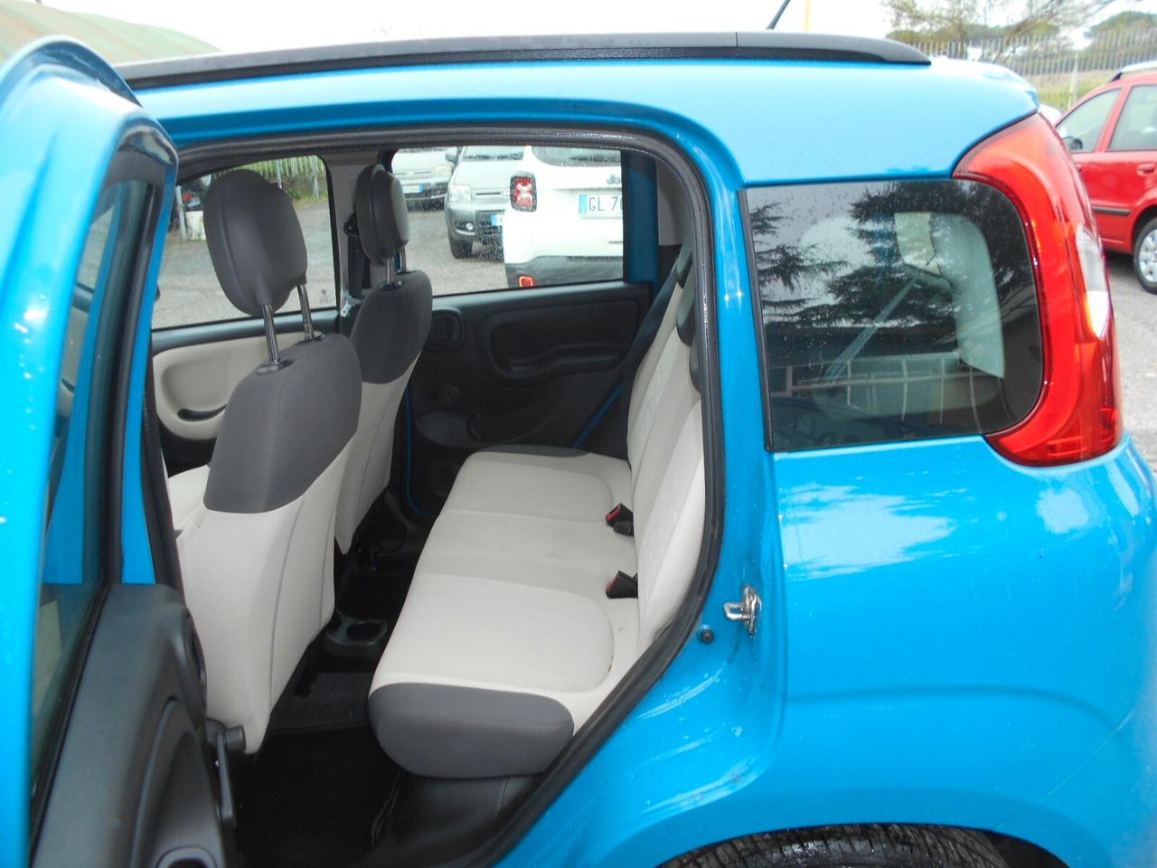 Fiat Panda 1.2 Lounge 5 POSTI NEOPATENTATI