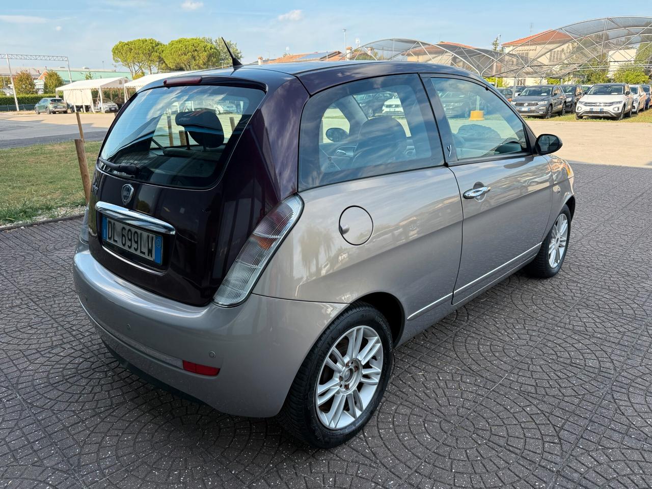 Lancia Ypsilon 1.4 16V Sport MomoDesign GPL valido fino 2036