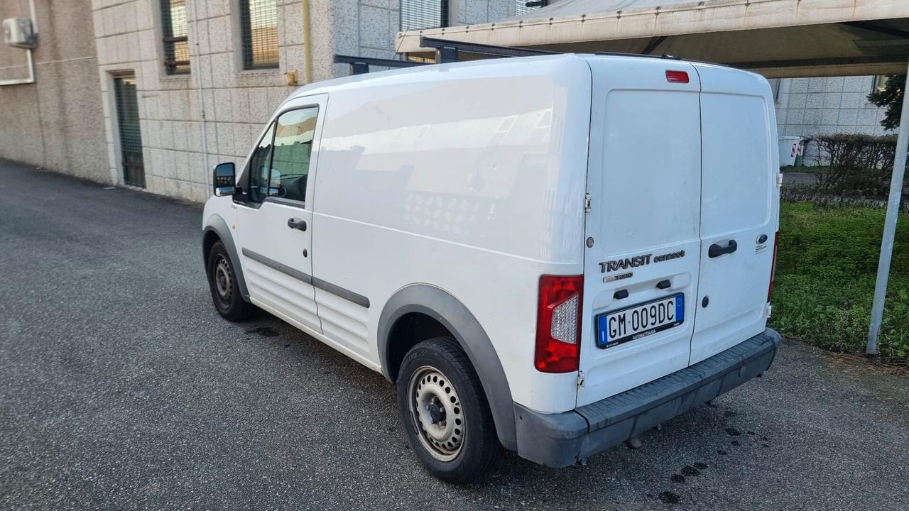 Ford Transit Connect 230L 1.8 TDCi