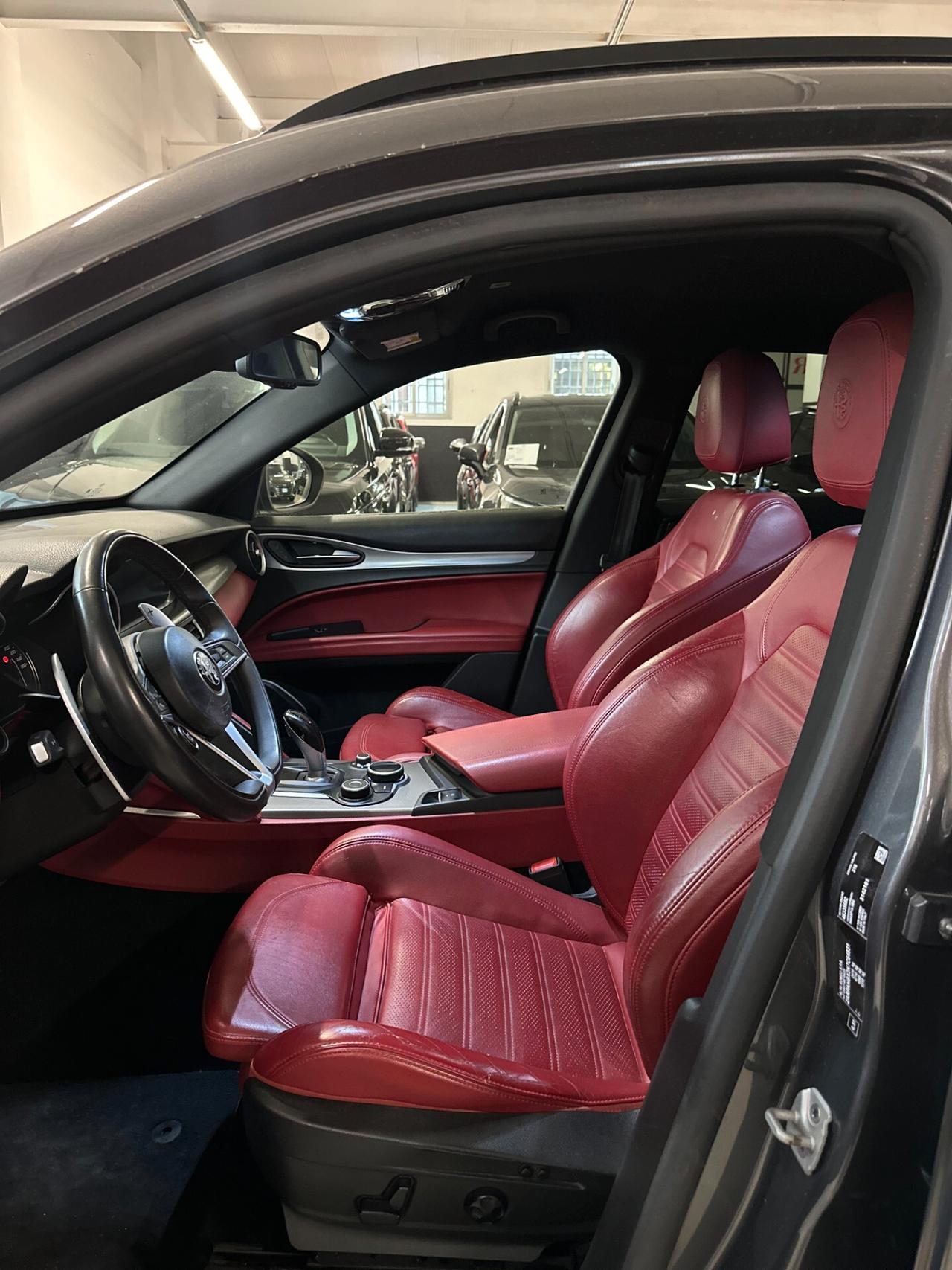 Alfa Romeo Stelvio 2.2 Turbodiesel 190 CV AT8 Q4 B-Tech