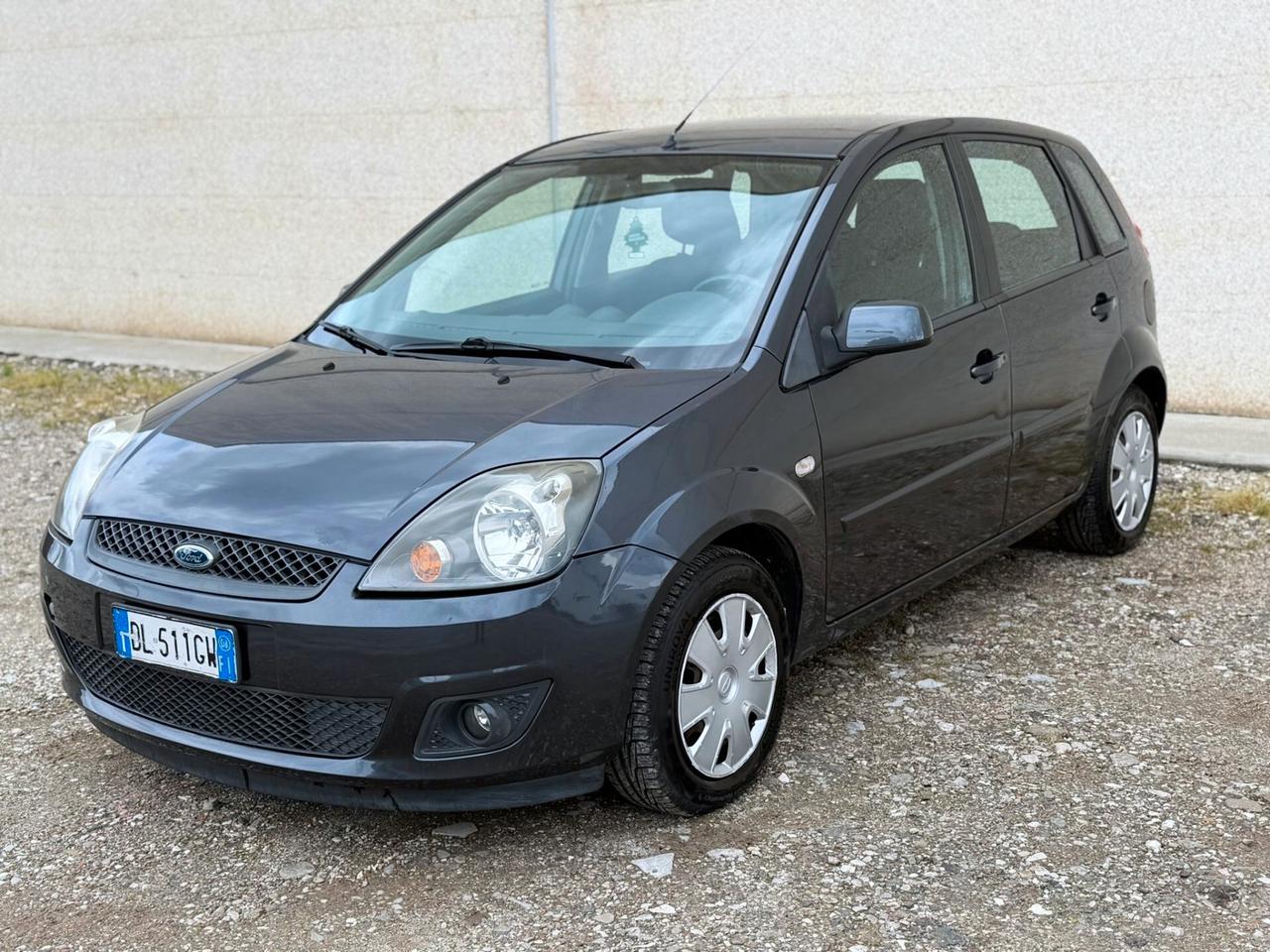 FORD FIESTA 1.2 BENZINA 75 CV