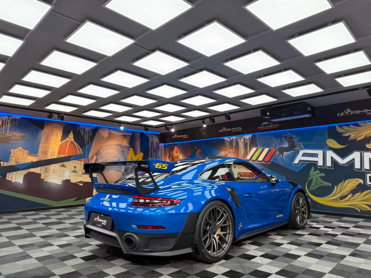Porsche 911 3.8 GT2 RS (985)