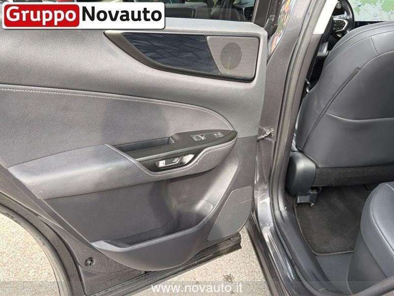 Lexus NX Hybrid Premium 4WD MY22