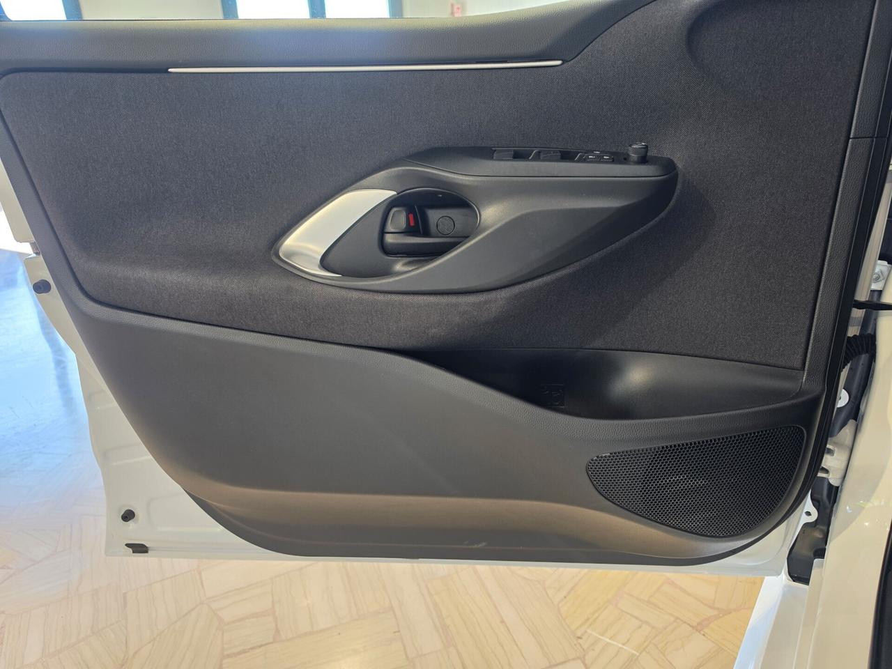 Toyota Yaris 1.5 Hybrid 5 porte Active