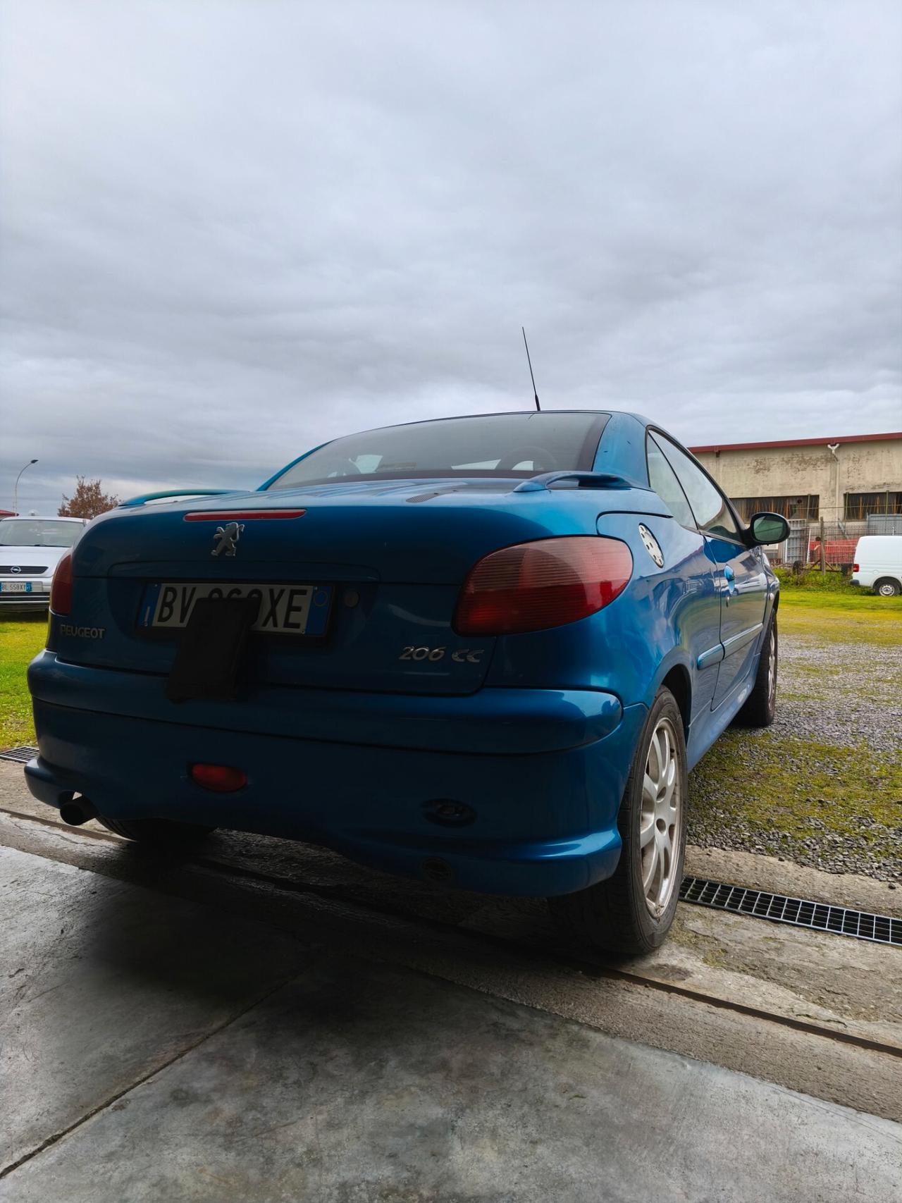 Peugeot 206 2.0 16V CC GPL