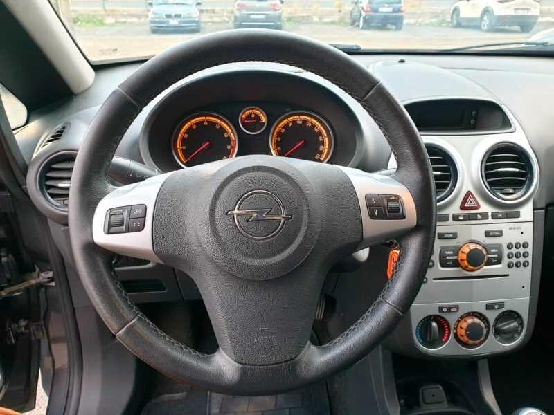 Opel Corsa 1.2 85CV - GPL - PERFETTO STATO -
