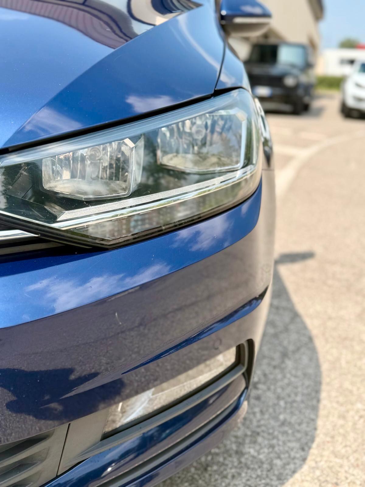 Volkswagen Touran 1.6 TDI Trendline BlueMotion Technology