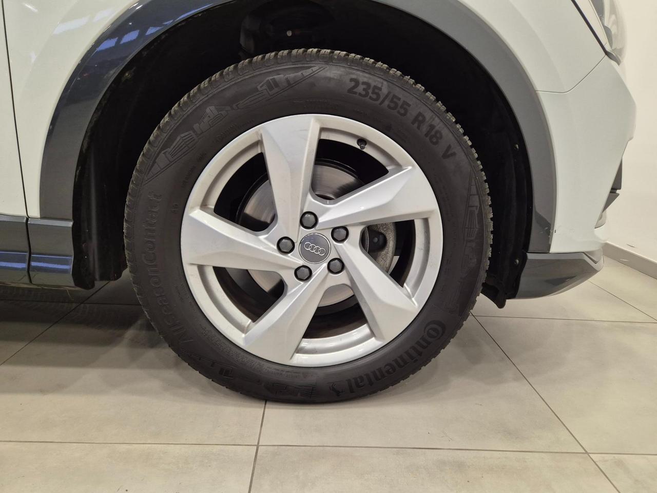 Audi Q3 35 2.0 tdi Business s-tronic - Cruise/Lim - Sens. Park.