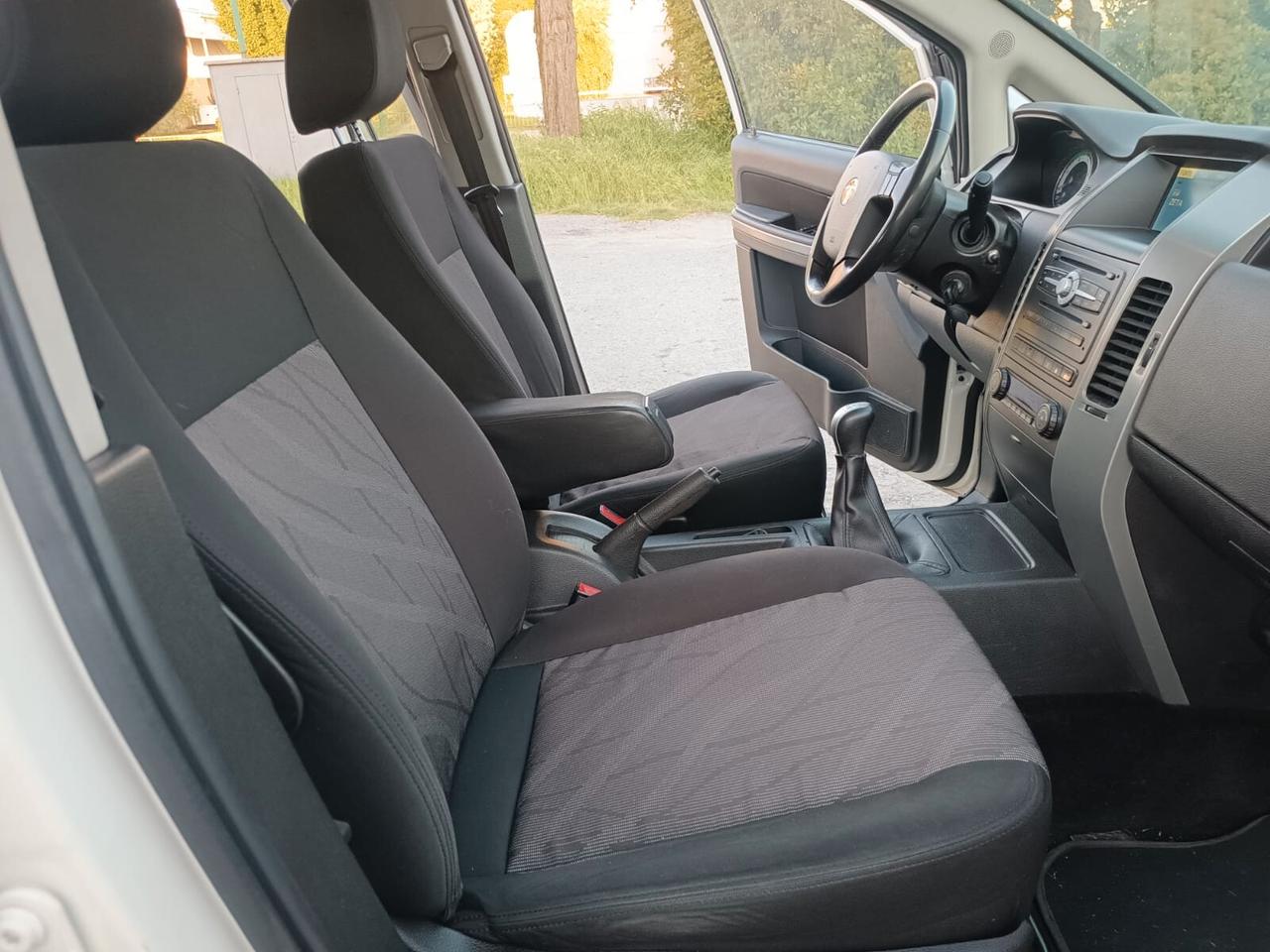 Tata Aria 2013---2.2 Diesel 7 Posti
