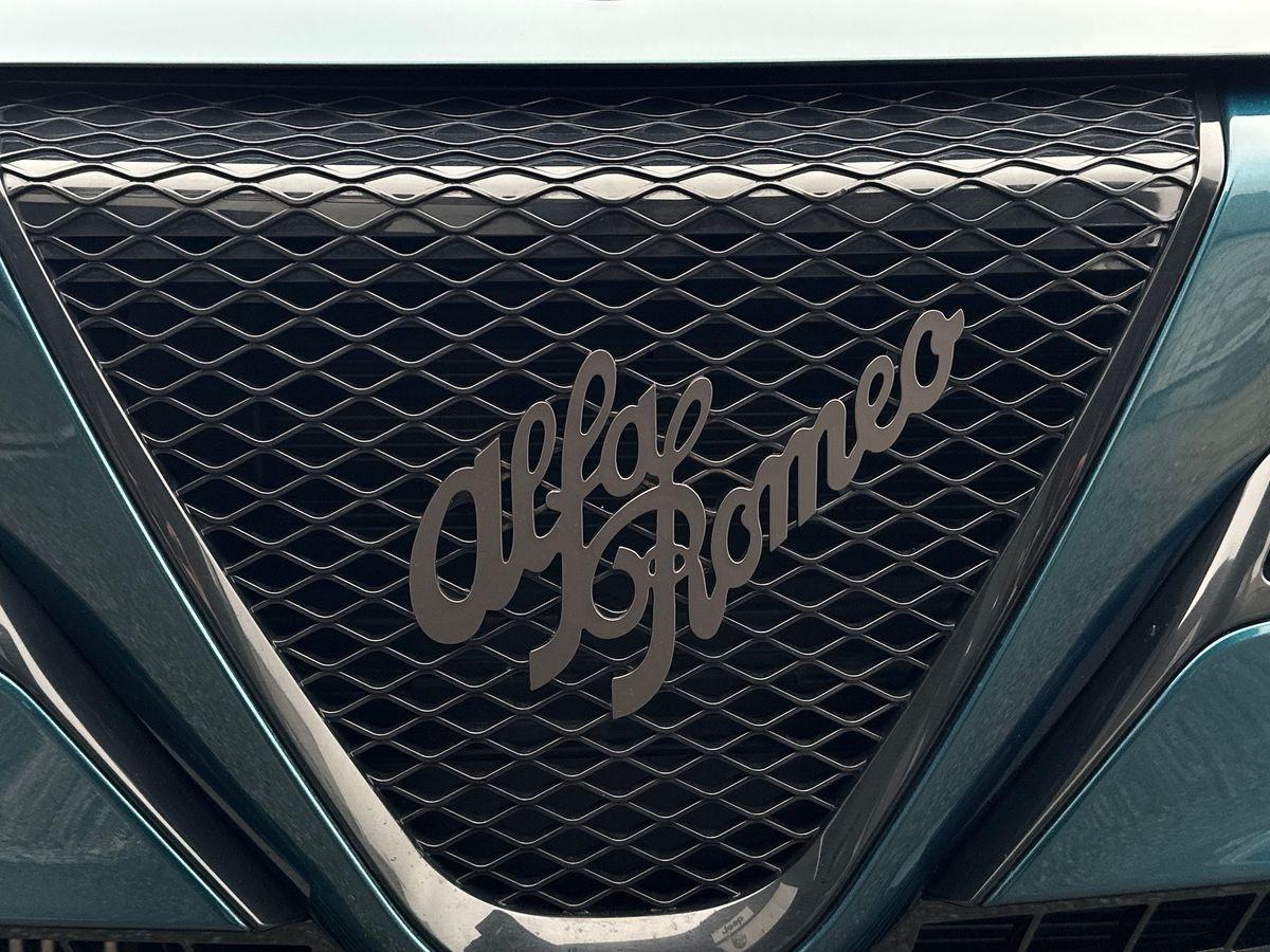 ALFA ROMEO Junior - Junior 1.2 ibrida 145cv edct6