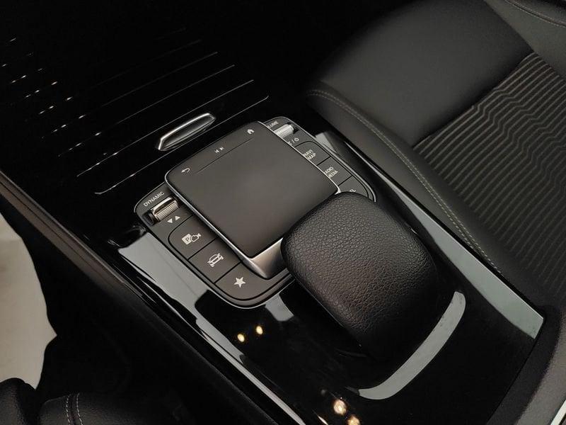 Mercedes-Benz CLA S.Brake CLA 180 d Automatic Shooting Brake Sport - IVA ESPOSTA