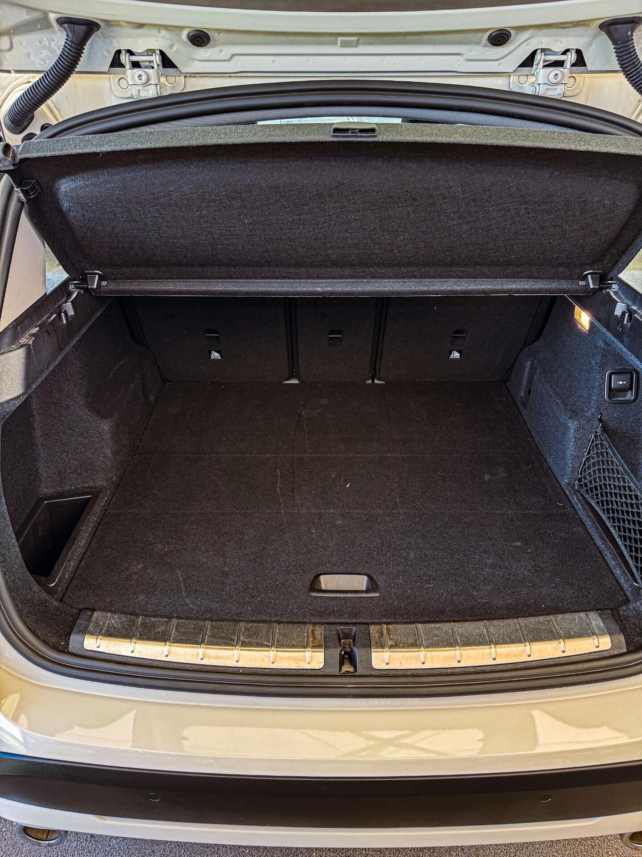 Bmw X1 sDrive18d Business Advantage - UNICO PROPRIETARIO!!!