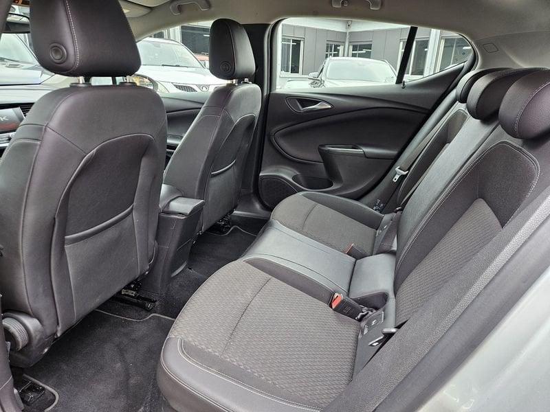 Opel Astra Astra 5p 1.4 t Innovation s&s 150cv